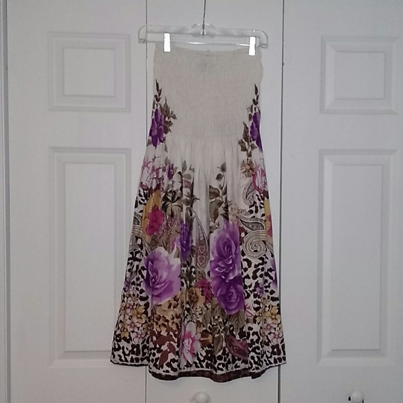 New Boho Beachy Sleeveless Dress / Coverup - Picture 2 of 4